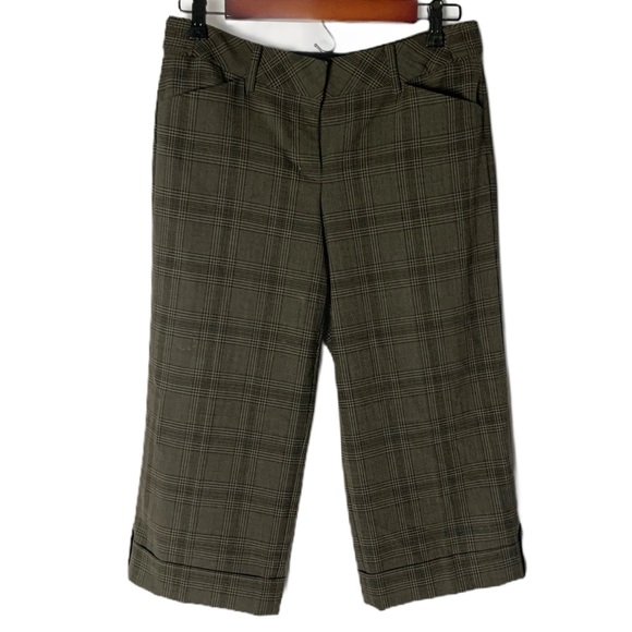 cropped work trousers